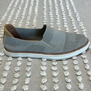 UGG SAMMY HYPER WEAVE METALLIC SPARKLE ✨ SIZE 7